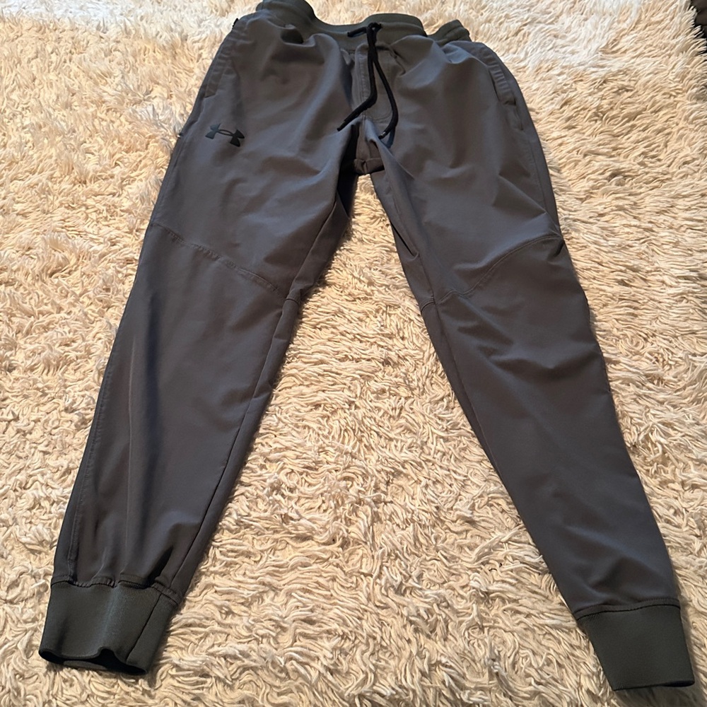 Under Armour Men’s Joggers, size M.
